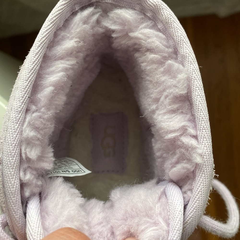 UGG Womens Neumel lilac boots - Picture 9 of 9